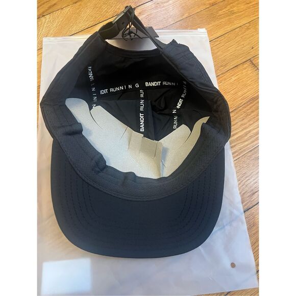 BANDIT RUNNING - NYLON RUN HAT, BLACK - BANDIT X ASICS - Picture 4 of 8